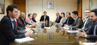 <strong>Leia mais sobre</strong><br />Novo ministro realça energias renováveis Novo ministro realça energias renováveis